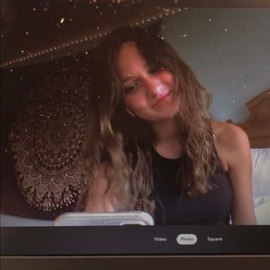 Meet your Posher, Annelise